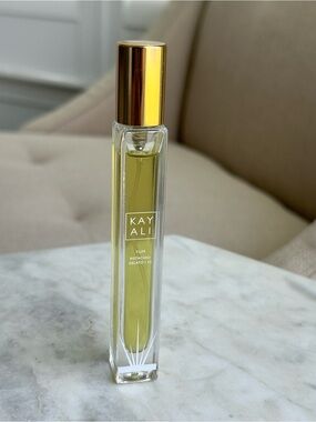 KAYALI 
YUM PISTACHIO GELATO | 33 Eau de Parfum Intense Travel Spray